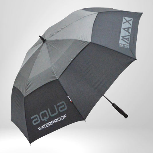 Großer, schwarzer Golf-Regenschirm mit grauen Segmenten und Aufdruck 'Aqua Waterproof'