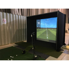 Golf Simulator Indoor-Set mit Projektionsleinwand, Abschlagmatte und Golfbällen