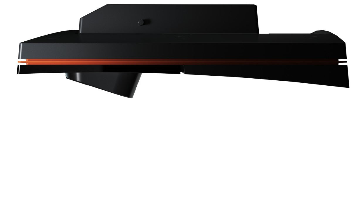 Schwarzer Golf Simulator mit orangen Akzent, modernes Indoor Golf Zubehör