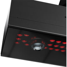 Detailansicht Golf Simulator Sensor mit roten LED-Leuchten und Linse, Indoor Golf Zubehör